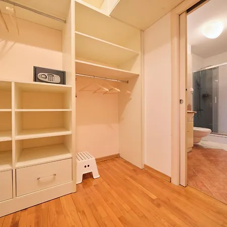 شقة Fuer 6 Personen Ca- 120 M² In Split- Dalmatien - Gespanschaft Split-dalmatie By Interhome *