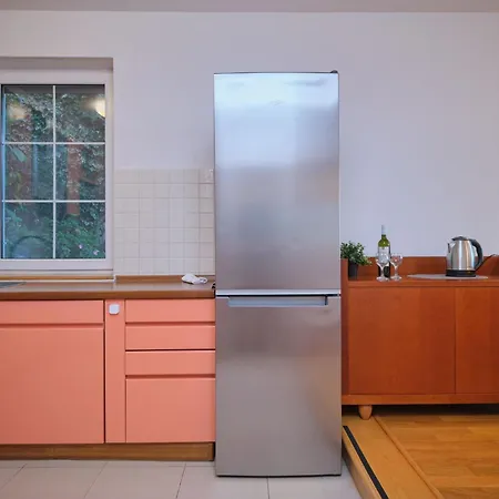 Apartment Fuer 6 Personen Ca- 120 M² In Split- Dalmatien - Gespanschaft Split-Dalmatie By Interhome * Split