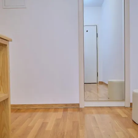 Apartment Fuer 6 Personen Ca- 120 M² In Split- Dalmatien - Gespanschaft Split-Dalmatie By Interhome *