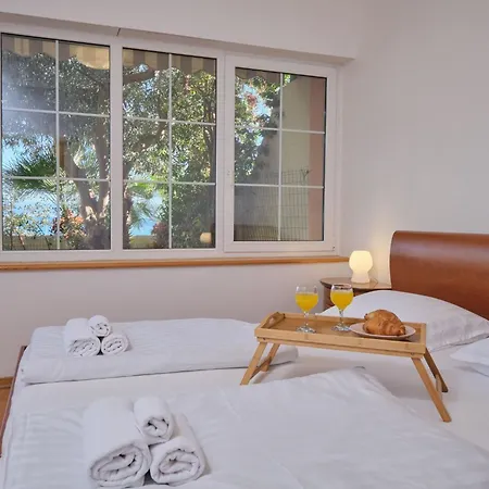 Fuer 6 Personen Ca- 120 M² In Split- Dalmatien - Gespanschaft Split-dalmatie By Interhome Apartment